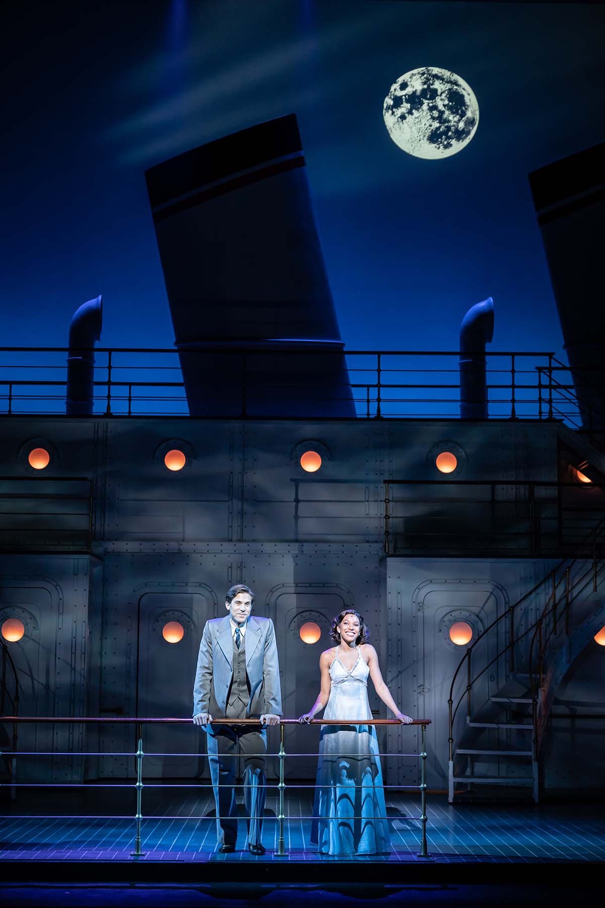 Review, Anything Goes Uk Tour